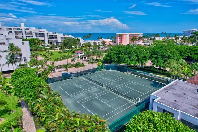 2400 Gulf Shore BLVD N 603, Naples, FL 34103