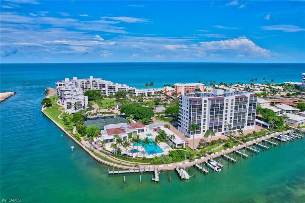 2400 Gulf Shore BLVD N 603, Naples, FL 34103
