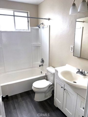 2115 Placentia Avenue 1, Costa Mesa, CA 92627