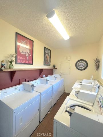 2115 Placentia Avenue 1, Costa Mesa, CA 92627