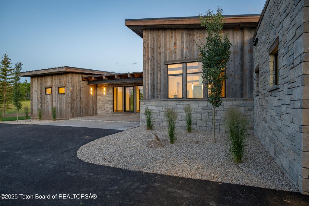 9731 BUCK TOWN Boulevard, Tetonia, ID 83452 photo 13