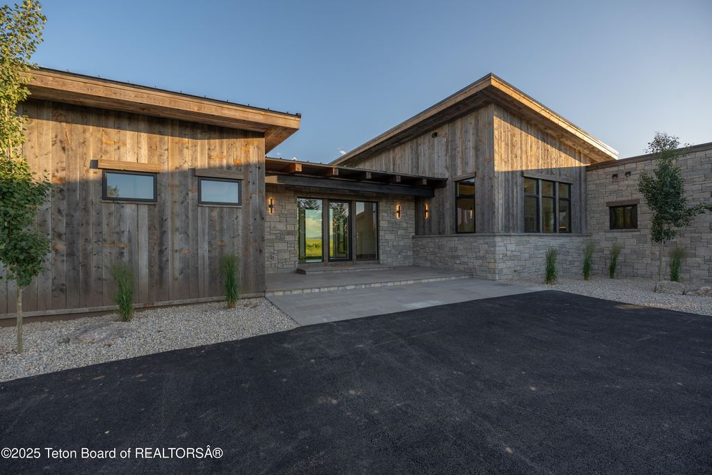 9731 BUCK TOWN Boulevard, Tetonia, ID 83452 photo 3