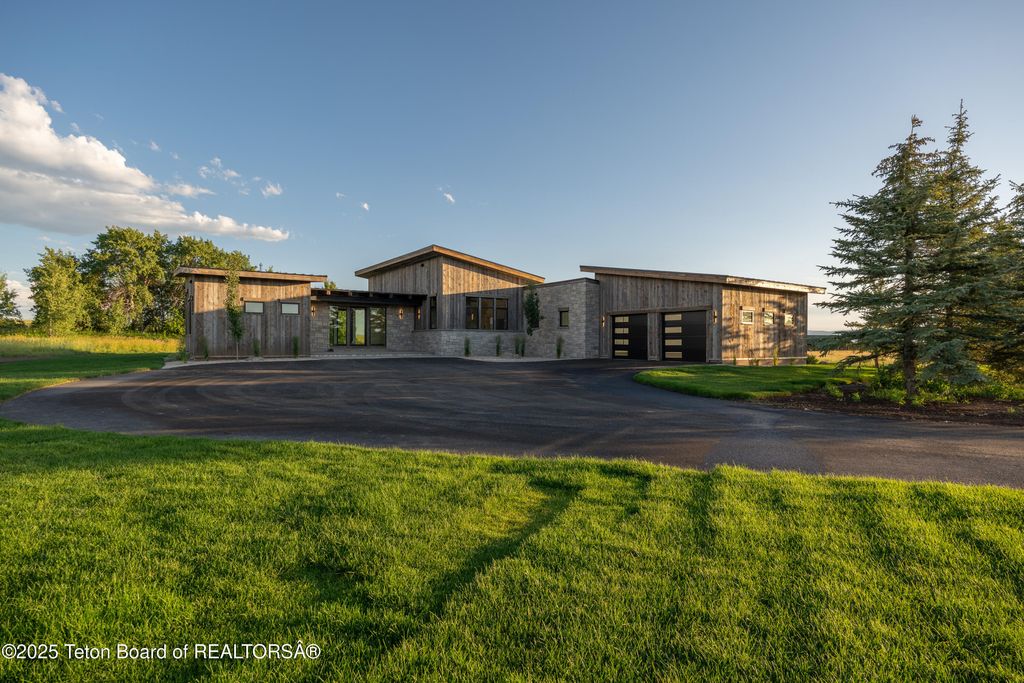 9731 BUCK TOWN Boulevard, Tetonia, ID 83452 photo 4