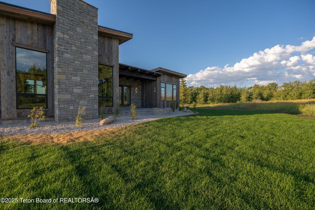 9731 BUCK TOWN Boulevard, Tetonia, ID 83452 photo 7