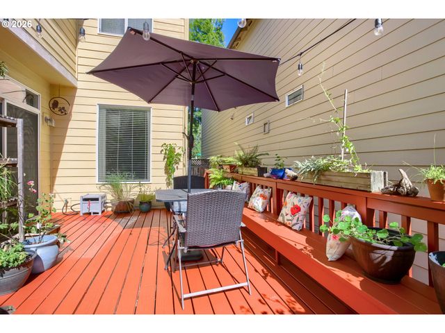3667 Se ALEXANDER St, Hillsboro, OR 97123