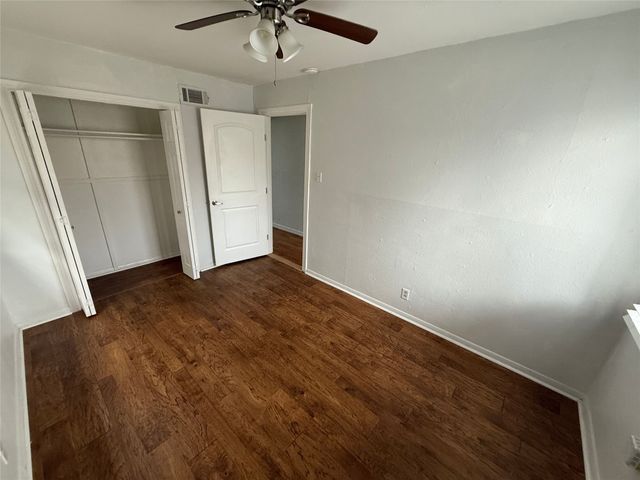 4823 Newmore Avenue, Dallas, TX 75209