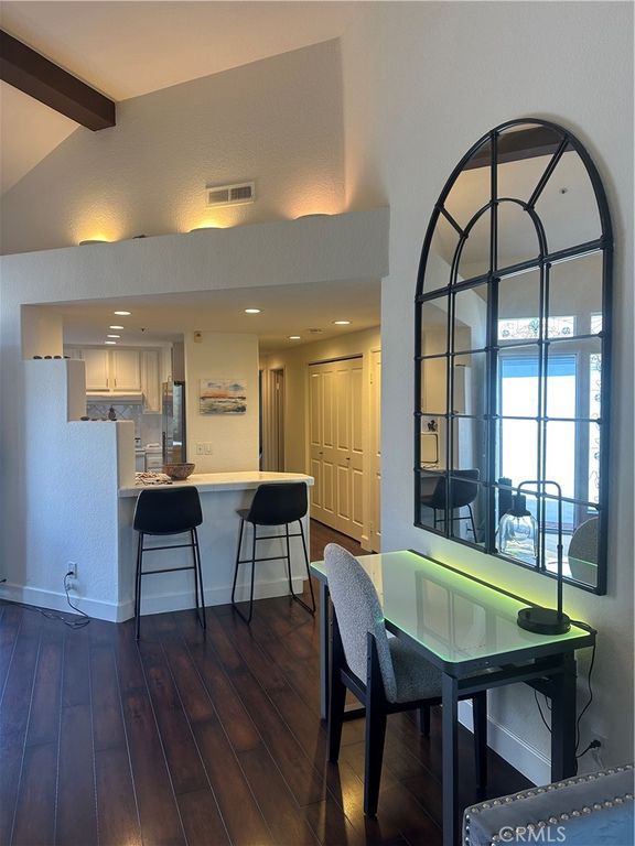 430 Lake Street 304, Huntington Beach, CA 92648 — photo 3