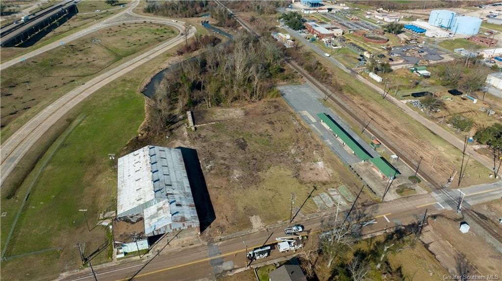 124 Ryan Street, Lake Charles, LA 70601