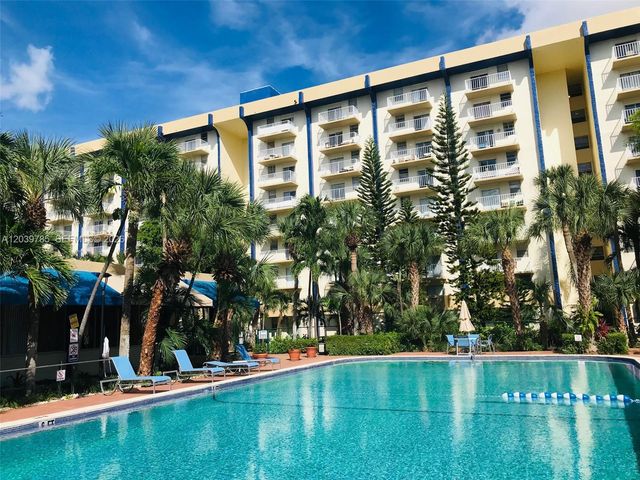 4550 NW 9th Street 516E, Miami, FL 33126