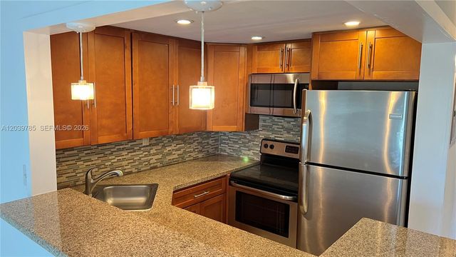 4550 NW 9th Street 516E, Miami, FL 33126