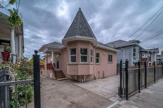 3035 Logan St, Oakland, CA 94601