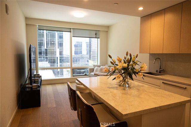 877 Francisco Street 1105, Los Angeles, CA 90017