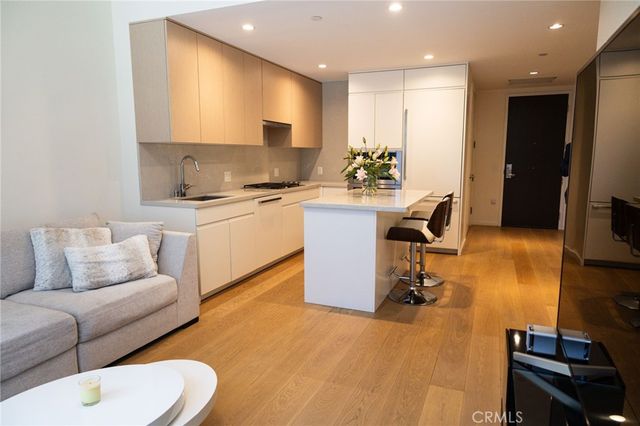 877 Francisco Street 1105, Los Angeles, CA 90017