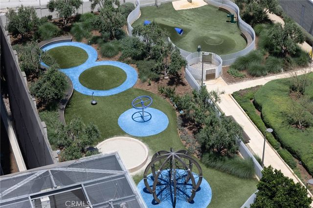 877 Francisco Street 1105, Los Angeles, CA 90017