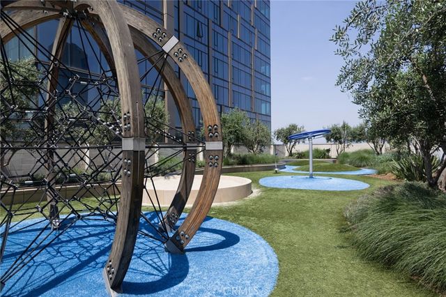 877 Francisco Street 1105, Los Angeles, CA 90017