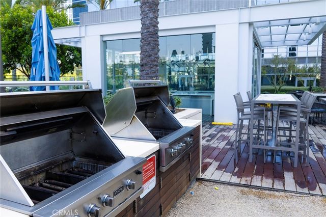 877 Francisco Street 1105, Los Angeles, CA 90017