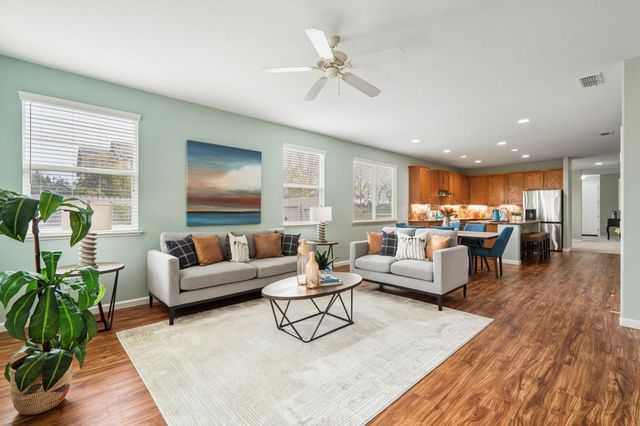 340 Greg Thatch Cir, Sacramento, CA 95835