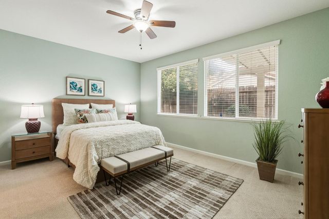 340 Greg Thatch Cir, Sacramento, CA 95835