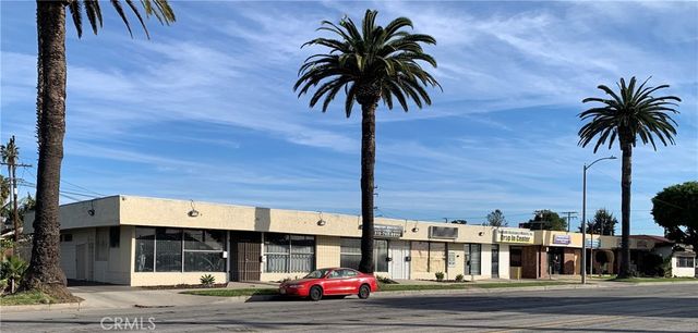 2105 W Compton, Compton, CA 90220