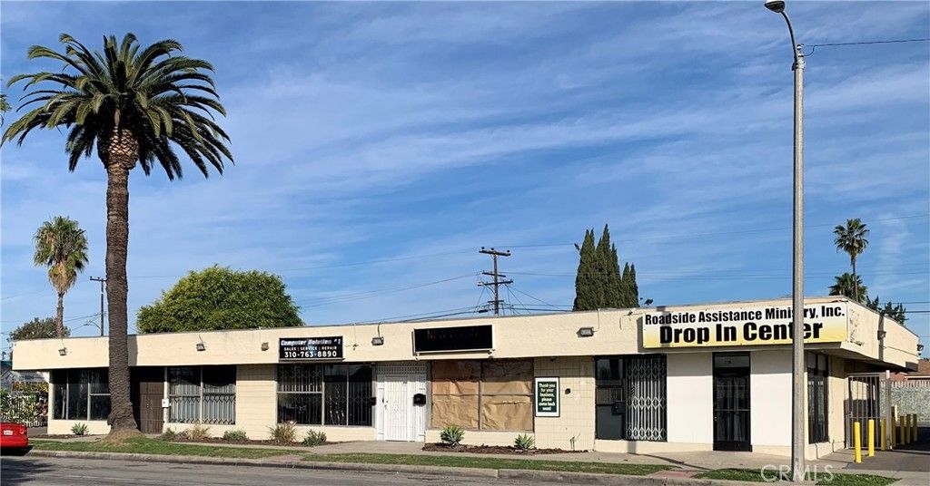 2105 W Compton, Compton, CA 90220