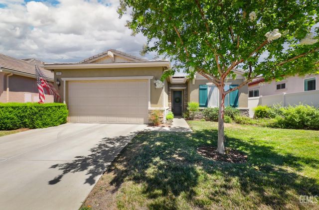 10006 Besancon Way, Bakersfield, CA 93306