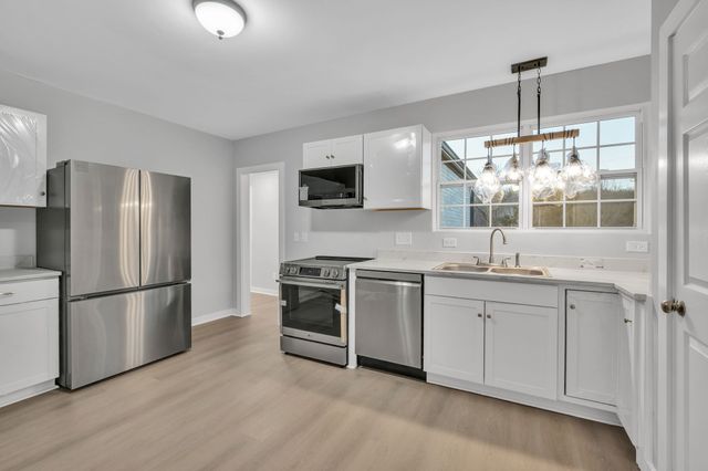 103 Pemberton Dr, Ashland City, TN 37015