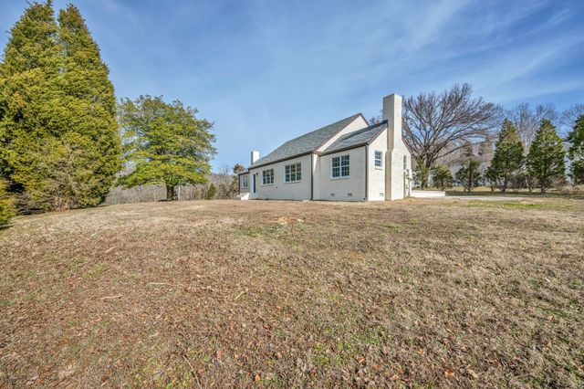 103 Pemberton Dr, Ashland City, TN 37015