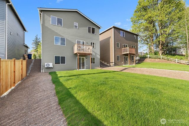 8106 49th Street NE, Marysville, WA 98270