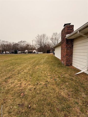 2425 Nerredia Street, Flint, MI 48532