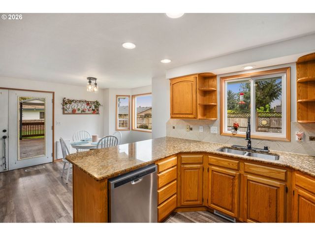 4915 Ne 199TH St, Ridgefield, WA 98642