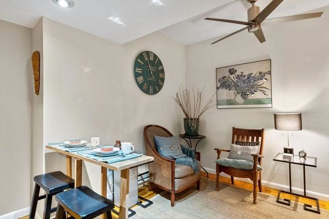 20-22 Concord Ave B, Cambridge, MA 02138