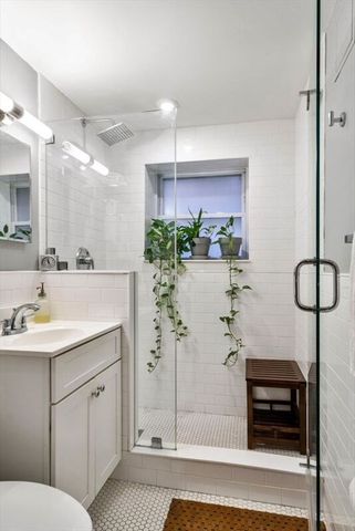 20-22 Concord Ave B, Cambridge, MA 02138