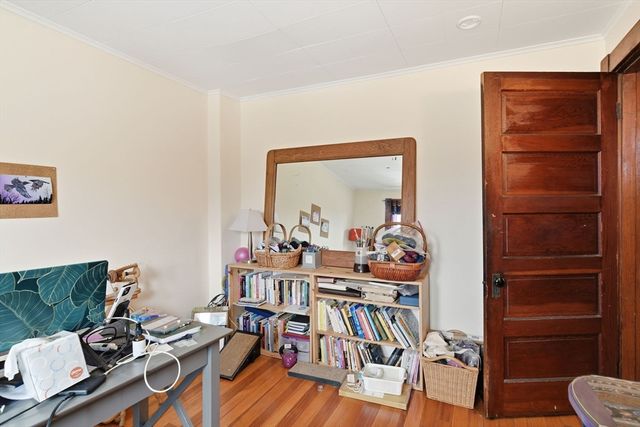 52-54 Everett St, Easthampton, MA 01027