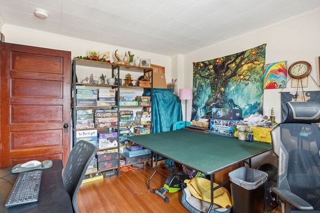 52-54 Everett St, Easthampton, MA 01027