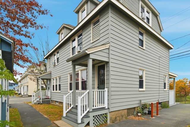 52-54 Everett St, Easthampton, MA 01027