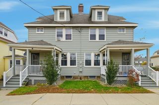 52-54 Everett St, Easthampton, MA 01027
