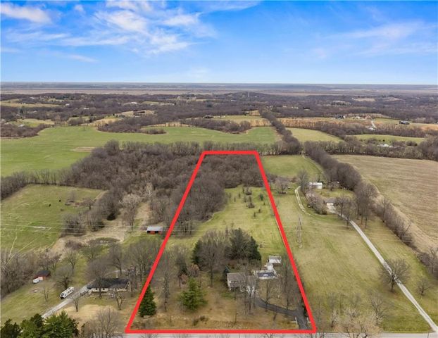 26612 E BLUE MILLS Road, Sibley, MO 64088