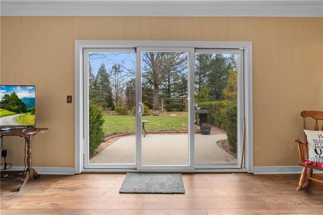 26612 E BLUE MILLS Road, Sibley, MO 64088