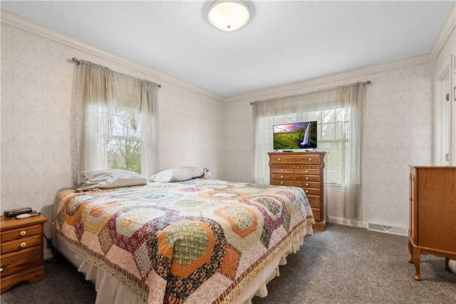 26612 E BLUE MILLS Road, Sibley, MO 64088