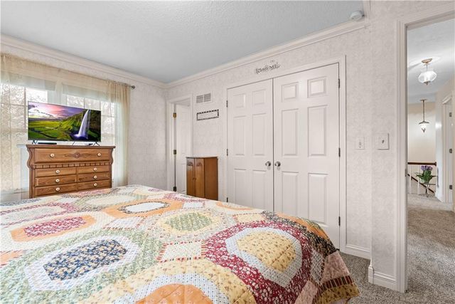 26612 E BLUE MILLS Road, Sibley, MO 64088