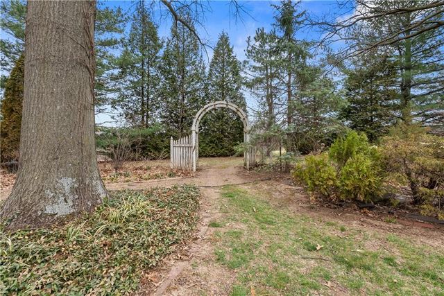 26612 E BLUE MILLS Road, Sibley, MO 64088