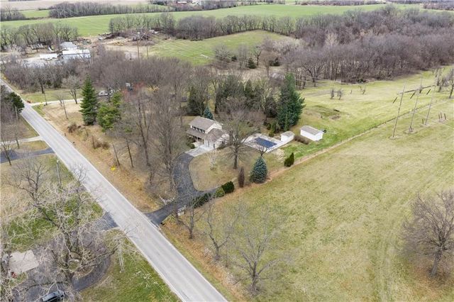 26612 E BLUE MILLS Road, Sibley, MO 64088