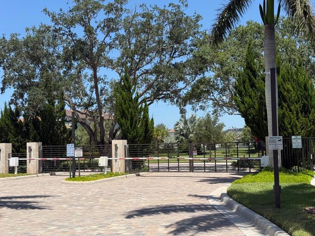 9028 Kingsmoor Way, Lake Worth, FL 33467