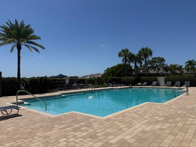 9028 Kingsmoor Way, Lake Worth, FL 33467