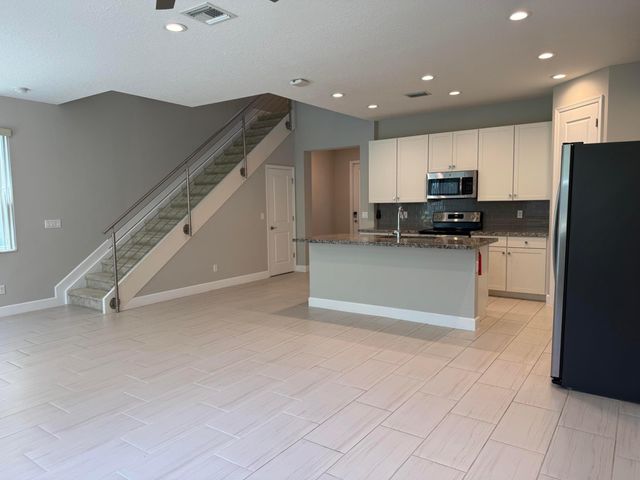 9028 Kingsmoor Way, Lake Worth, FL 33467