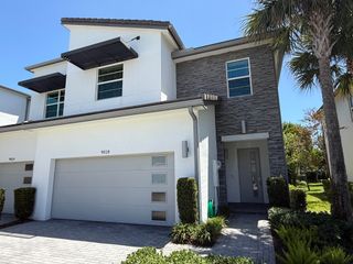 9028 Kingsmoor Way, Lake Worth, FL 33467