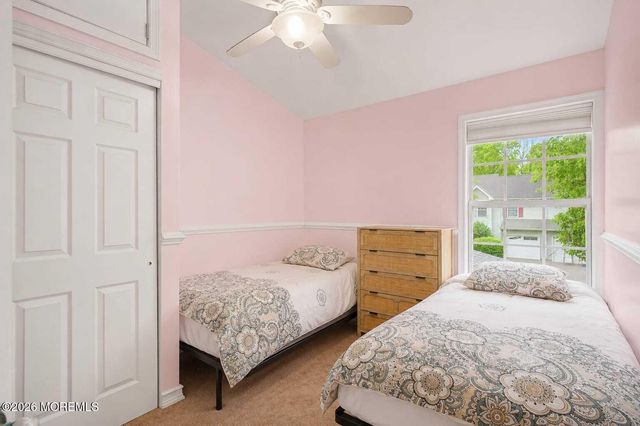 521 Woodbine Lane, Lakewood, NJ 08701