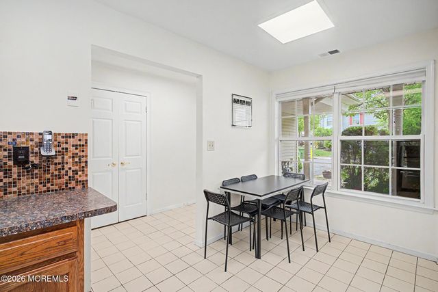 521 Woodbine Lane, Lakewood, NJ 08701