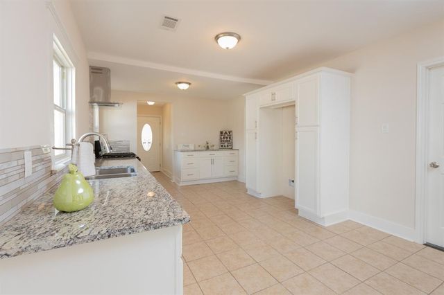 3406 Michigan Street, Baytown, TX 77520