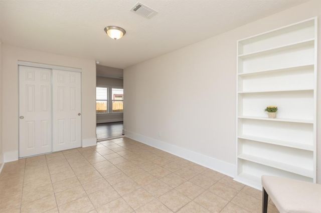 3406 Michigan Street, Baytown, TX 77520